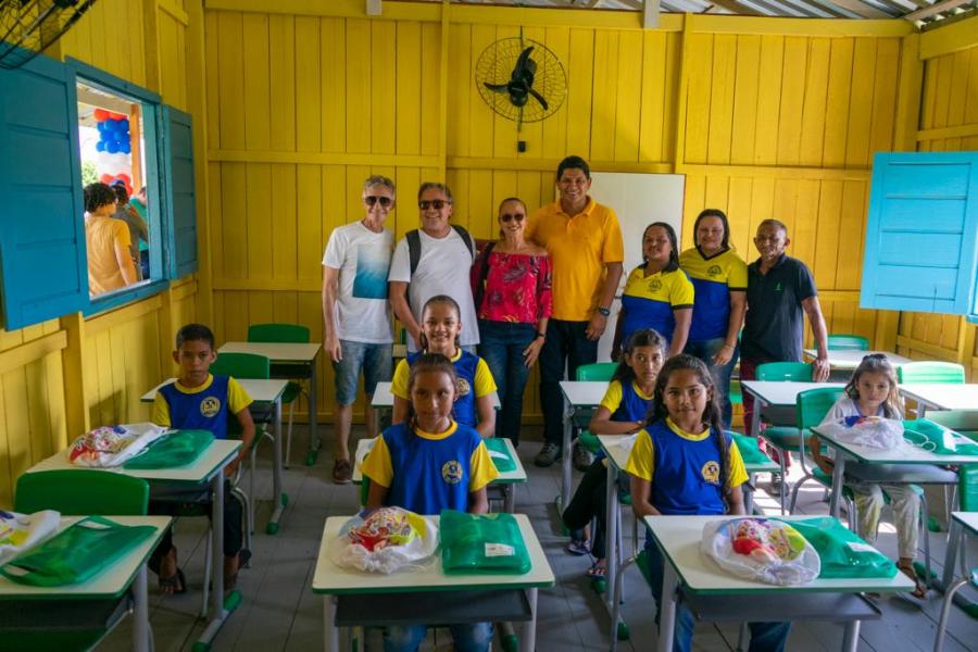 Bi Garcia entrega duas escolas na zona rural e um complexo esportivo 