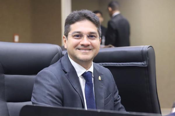 MANAUS: Jander Lobato propõe implantação de faixa liberada na região da avenida das Torres