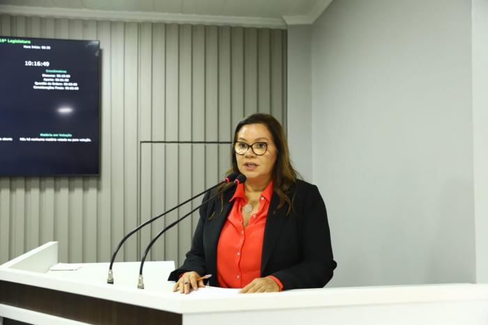 Márcia Baranda parabeniza Lula, Wilson Lima e destaca luta de Eduardo Braga