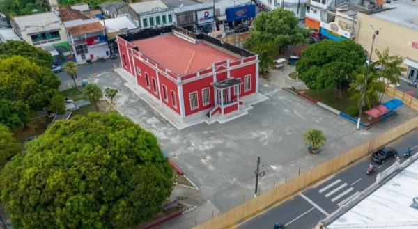 PARINTINS: Prefeitura inicia obra de revitalização da Praça Eduardo Ribeiro