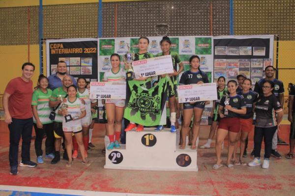Prefeitura entrega premiação aos campeões das Copas Interbairros e Cidade de Parintins
