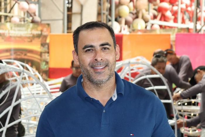 ROSSY AMOEDO: a mente brilhante que iluminou Manaus para o Natal