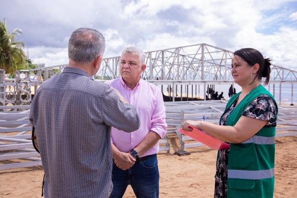 Prefeitura de Manaus inicia montagem da estrutura do Réveillon 2023