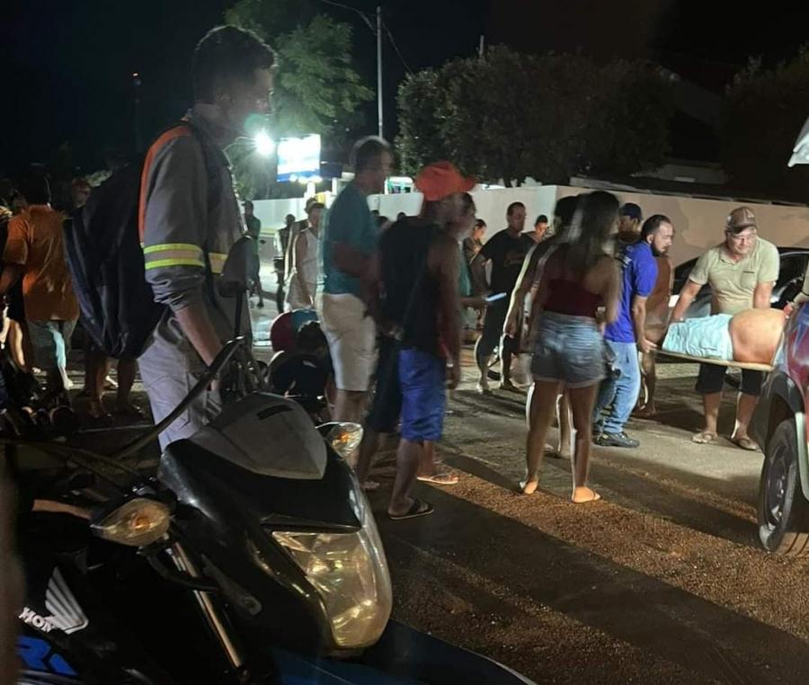 Em Terra Santa-PA, lancha que levava paciente para Parintins-Am pega fogo e deixa mulher ferida 