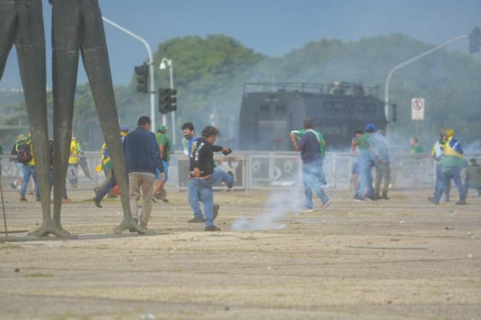 Governo do Pará envia ao DF 60 policiais de Missões Especiais e Choque