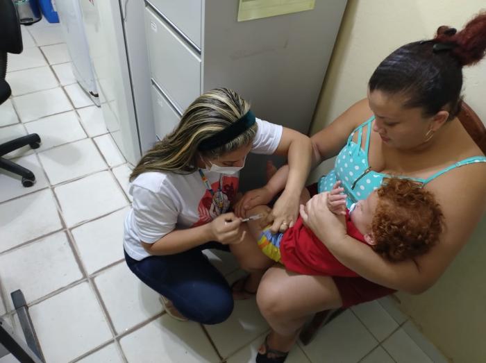 MANAUS: Ação da Prefeitura leva vacina contra a Covid-19 para crianças que moram no entorno da UBS Lago do Aleixo
