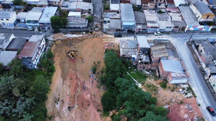 Prefeitura divulga nota de esclarecimento sobre área no bairro Francisca Mendes, em Manaus