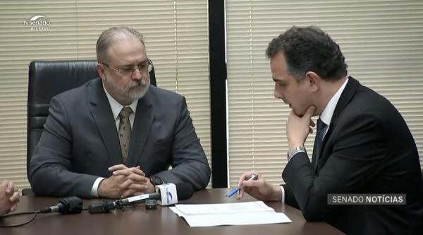 Pacheco pede a PGR apuração e punição aos invasores do Congresso  