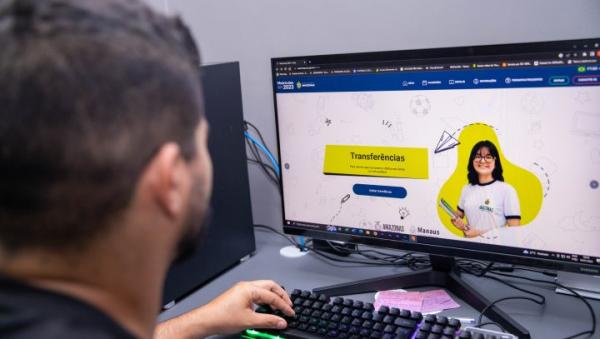 Prefeitura de Manaus inicia período de transferência dos alunos da rede municipal de ensino