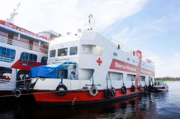 Barco Hospital Papa Francisco inicia expedições de 2023 pelo município de Prainha- PA