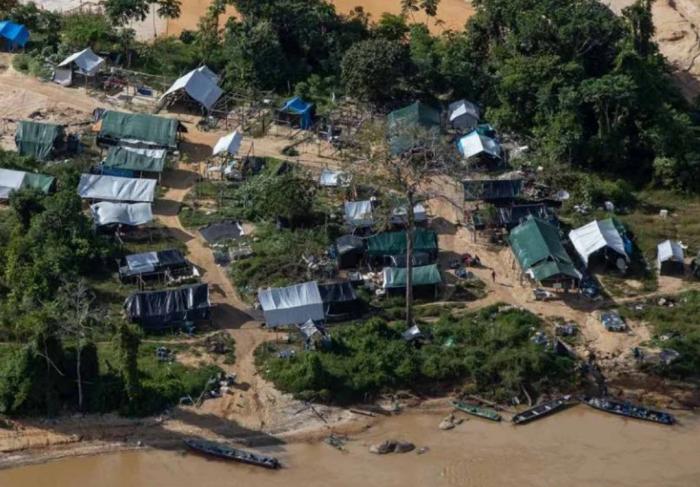 Governador de Roraima Antônio Denarium, proibiu destruição de equipamentos do garimpo ilegal