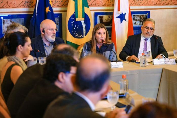 Governo do Pará recebe vice-presidente da comissão europeia e apresenta Selo Verde