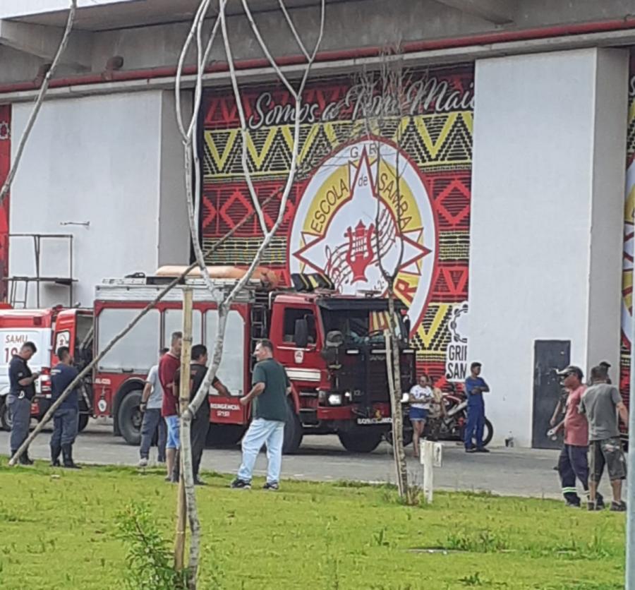 Acidente na escola Tom Maior em SP deixa três artistas de Parintins feridos