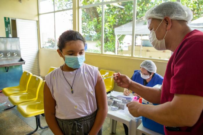 Prefeitura de Manaus destaca papel da vacinação contra o HPV no combate ao câncer do colo do útero
