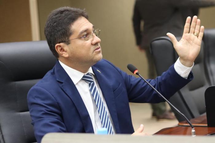 Jander Lobato destaca importância de demandas atendidas na área de limpeza e infraestrutura nas zonas norte e leste de Manaus