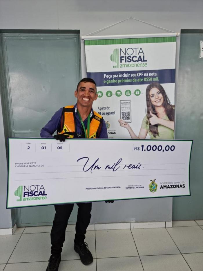 Ao atualizar cadastro, mototaxista de Parintins descobre prêmio da Nota Fiscal Amazonense