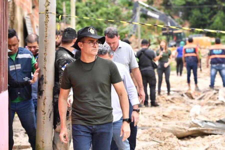 Prefeito cumpre agenda com presidente da República em busca de investimentos para Manaus   