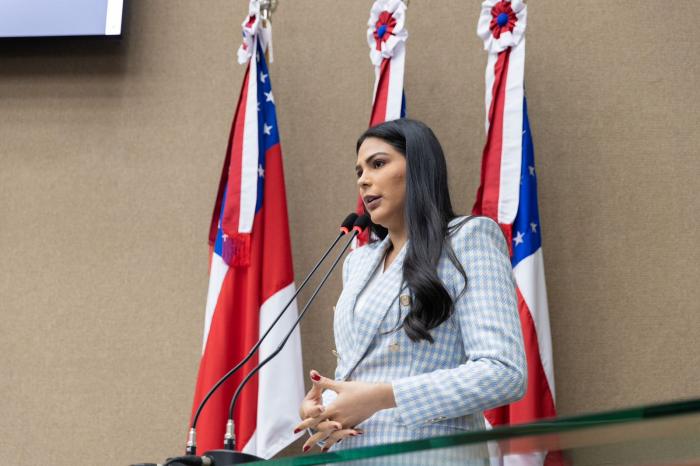 Mayra Dias solicita núcleo de inclusão para pessoas com deficiência, no AM