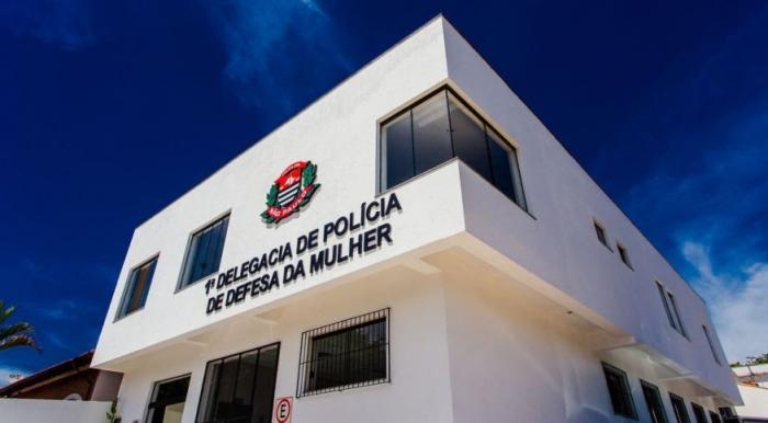 Lula sanciona lei que prevê delegacias da mulher abertas 24 horas