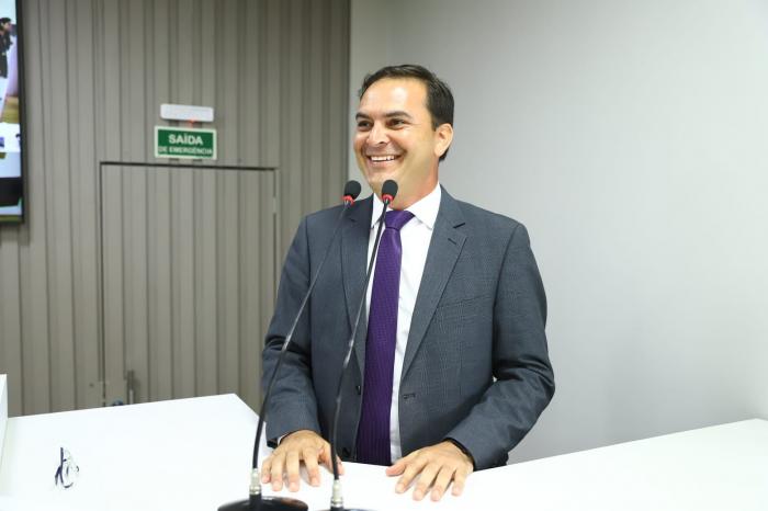 Mateus Assayag solicita construção de UPA 24 horas em Parintins