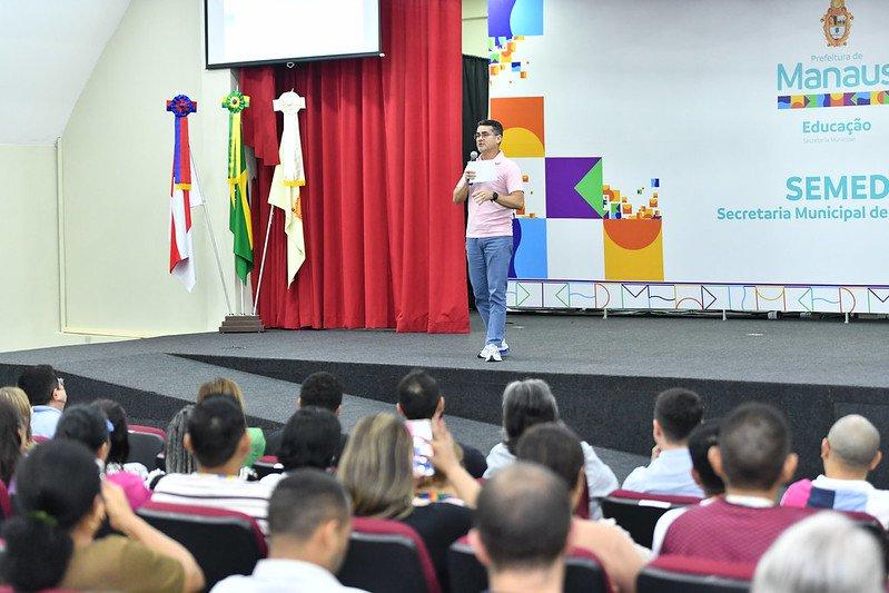 Técnicos administrativos da Semed passarão por avaliação periódica de desempenho pela Prefeitura de Manaus