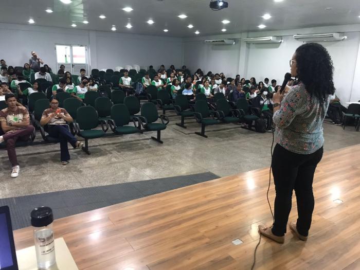 PARINTINS: Palestras no IFAM abrem Semana Municipal do Uso e Conservação do Solo