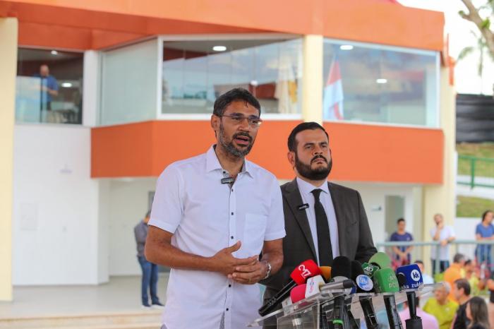Prefeitura entrega Casa de Praia Zezinho Corrêa durante megaprogramação para celebrar o Dia do Trabalhador