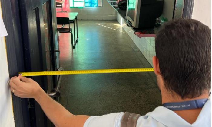 Mais de 90% das escolas fiscalizadas em ação do TCE-AM estão sem auto de vistoria dos Bombeiros