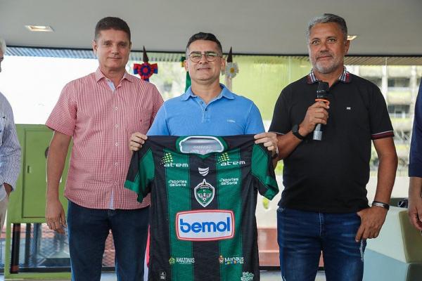 Prefeito anuncia apoio para clubes amazonenses que disputam a Série C do Campeonato Brasileiro de Futebol