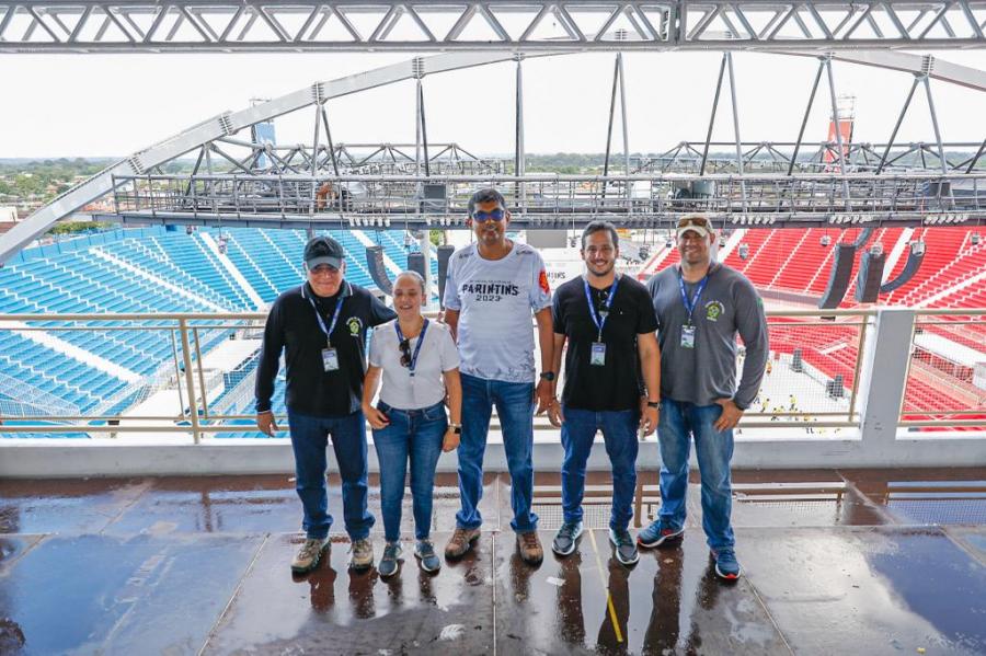 Governo do Estado vistoria obra de reforma e manutenção do Bumbódromo do Festival Parintins