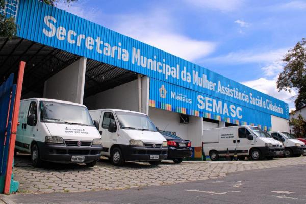 Prefeitura de Manaus alerta cidadãos para perfis falsos utilizando fotos de servidores