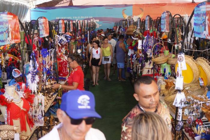 PARINTINS 2023: Mostra de Artesanato e Economia Solidária e Feira de Artesanato Indígena geram receita de mais de R$ 1 milhão para artesãos PARINTINS 2023: Mostra de Artesanato e Economia Solidária e Feira de Artesanato Indígena geram receita de mais de R$ 1 milhão para artesãos