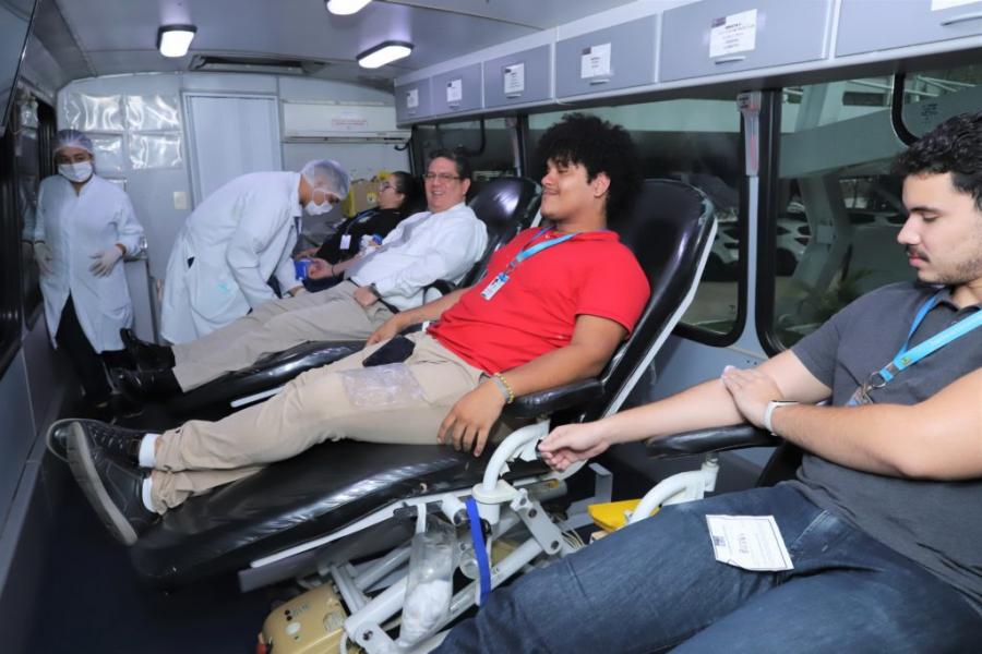 Campanha de doação de sangue do TCE-AM bate recorde e ajuda 296 pessoas