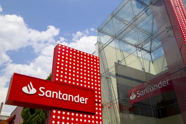 CAF concede US$ 50 mi para o Santander impulsionar inclusão de mulheres empreendedoras