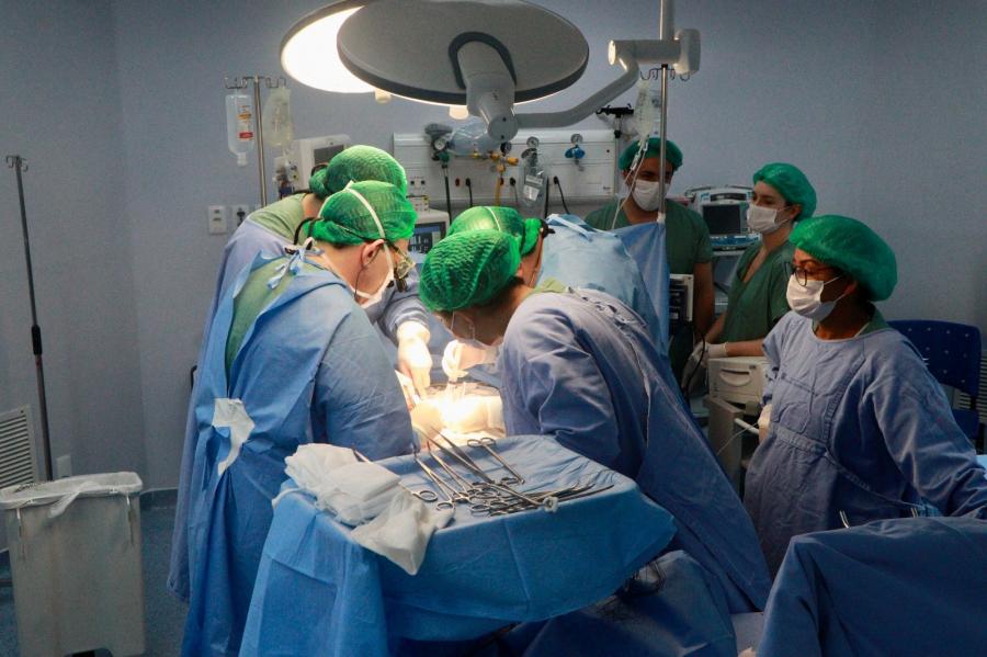 Wilson Lima diz que transplante renal inédito na rede pública estadual traz novas perspectivas para pacientes