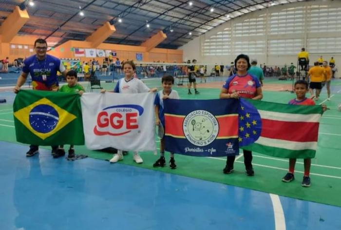 Parintins conquista prata e bronze no Norte-Nordeste de Badminton