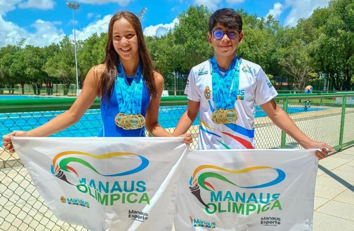 MANAUS OLÍMPICA: Dupla conquista 16 medalhas no Meeting Internacional das Fronteiras Norte de natação