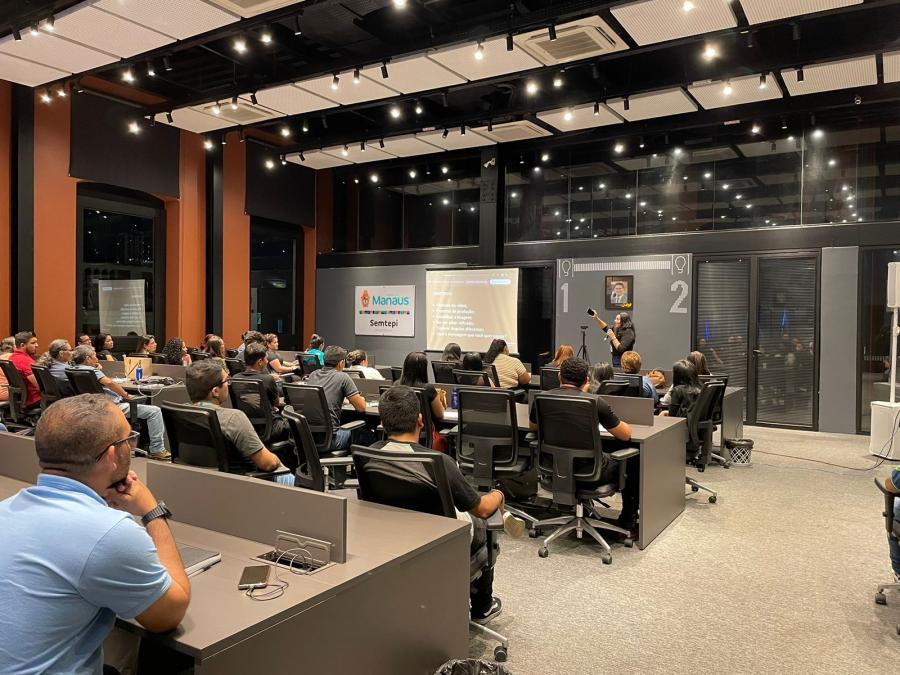 Prefeitura de Manaus oferta 60 vagas gratuitas para treinamento sobre edição de vídeos para redes sociais