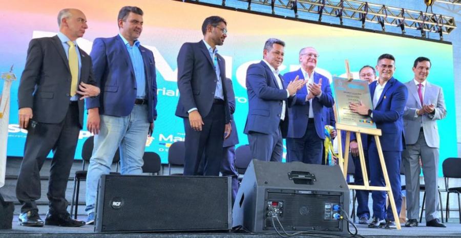 Presidente do TCE-AM participa de inauguração do Micro Distrito Industrial de Manaus