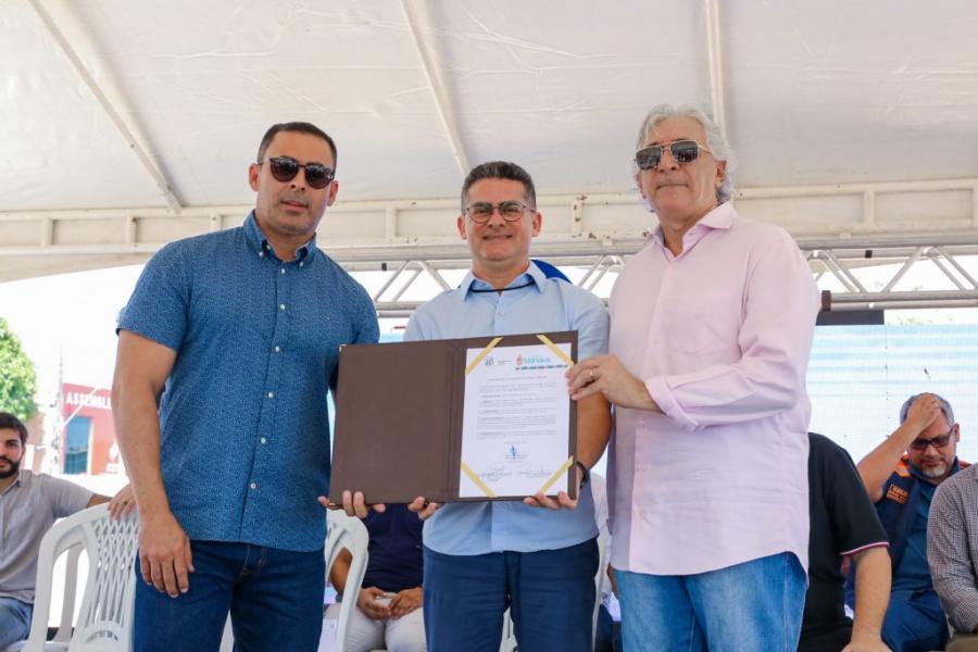 David Almeida assina ordem de serviço para a construção do primeiro parque temático de grandes dimensões na capital