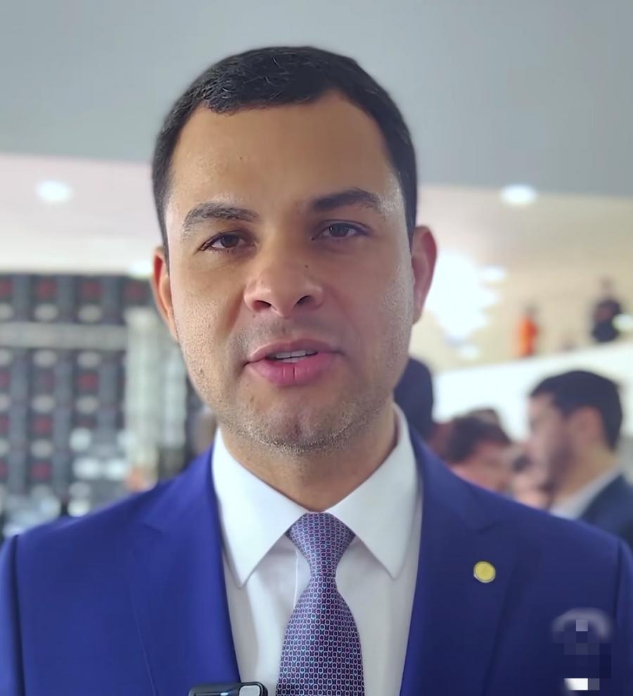 Atos do presidente Lula irão potencializar investimentos em Parintins, ressalta Saullo Vianna