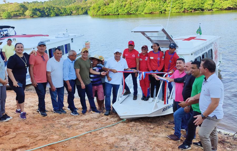 Bi Garcia entrega ambulanchas no Itaboraí e Remanso e reforça investimentos na zona rural