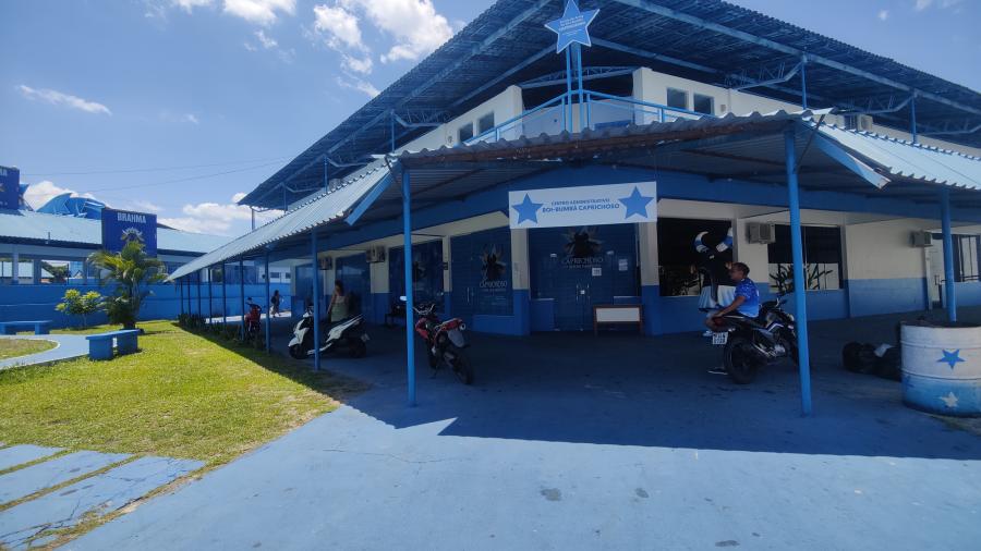 Movimentação intensa no escritório do Caprichoso para inscrição de chapas 