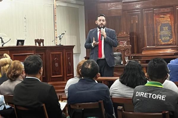 CGJ/AM discute regularização urbana do município de Parintins