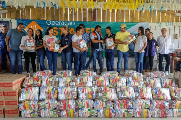 MANACAPURU: Wilson Lima coordena entrega de ajuda humanitária a mais 3 mil famílias