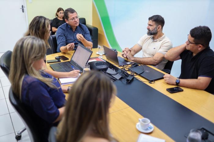 PROGRAMA AMAZONAS MEU LAR: Sedurb e Sema alinham projeto de construção de casas sustentáveis