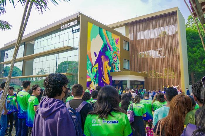 Bi Garcia prestigia inauguração do edifício Ocara realizado pela UEA e Samsung