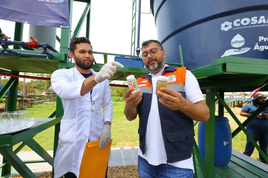 Comunidades de Parintins recebem sistemas do “Água Boa” e 11 mil copos de água
