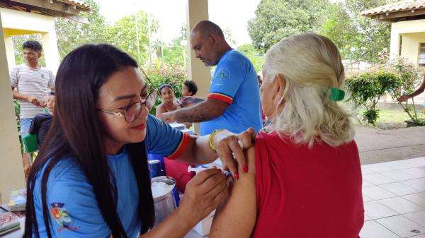 PARINTINS: Prefeitura inicia vacinação contra influenza em idosos e crianças