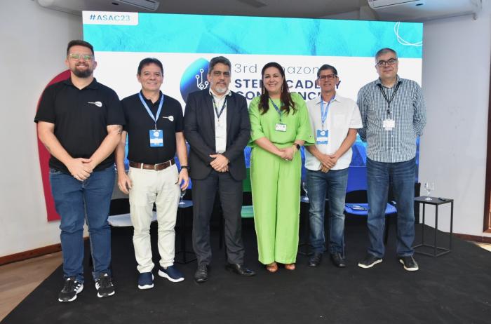 Conferência da Academia Stem/UEA apresenta resultados de 45 projetos à sociedade
